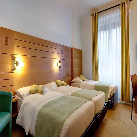 Hotel Eden
