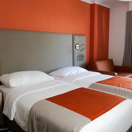 Eden Hotel 3*