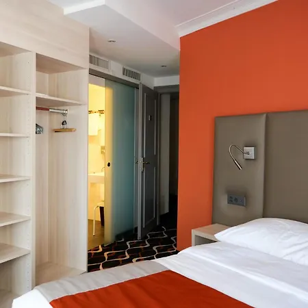 Hotel Eden