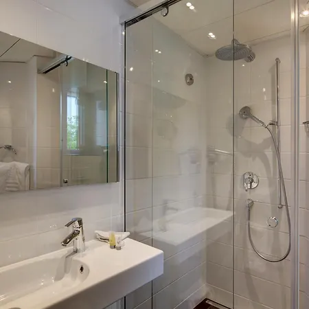 Eden 3* Geneva