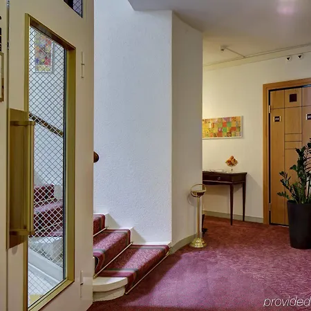 Hotel Eden